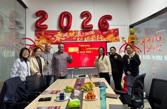 Испанские клиенты посетили наш завод для осмотра и обмена информацией